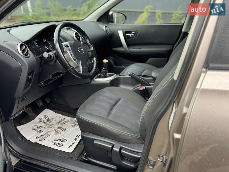 Внедорожник / Кроссовер Nissan Qashqai+2 2011 в Белой Церкви