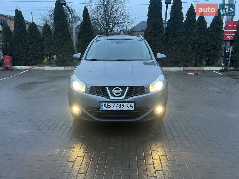 Позашляховик / Кросовер Nissan Qashqai+2 2011 в Вінниці