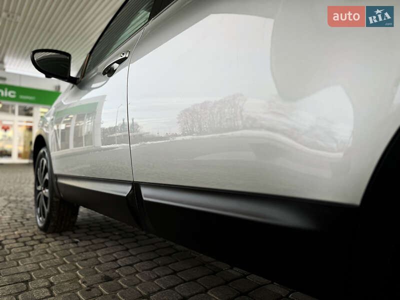 Позашляховик / Кросовер Nissan Qashqai+2 2013 в Стрию