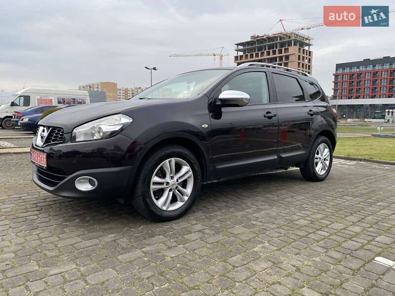 Внедорожник / Кроссовер Nissan Qashqai+2 2011 в Львове