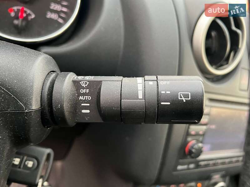 Позашляховик / Кросовер Nissan Qashqai+2 2012 в Львові