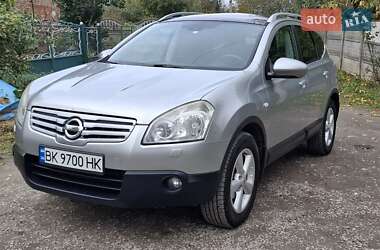 Позашляховик / Кросовер Nissan Qashqai+2 2008 в Рівному