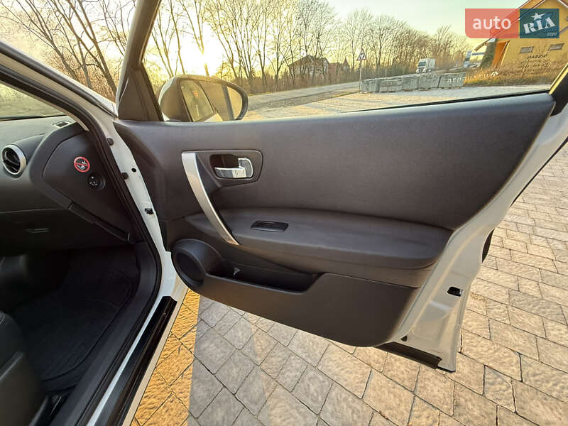 Внедорожник / Кроссовер Nissan Qashqai+2 2012 в Коломые