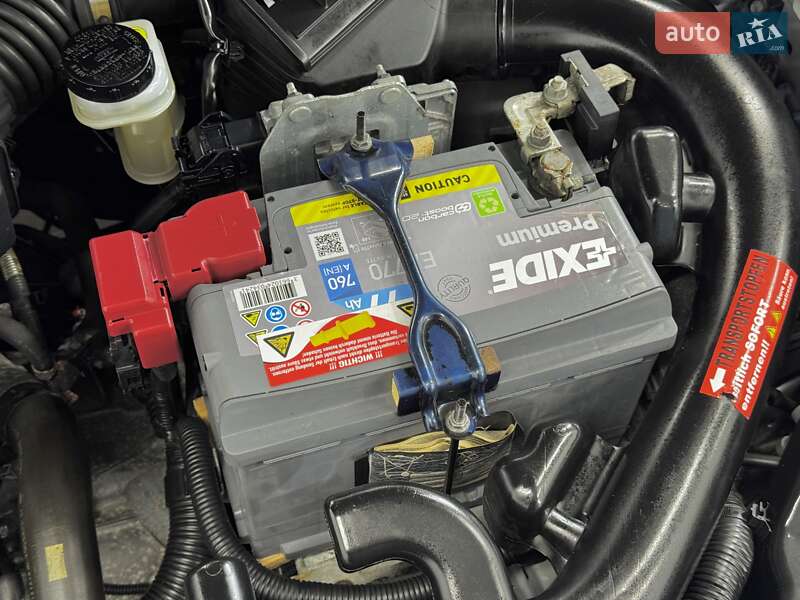 Позашляховик / Кросовер Nissan Qashqai+2 2010 в Стрию