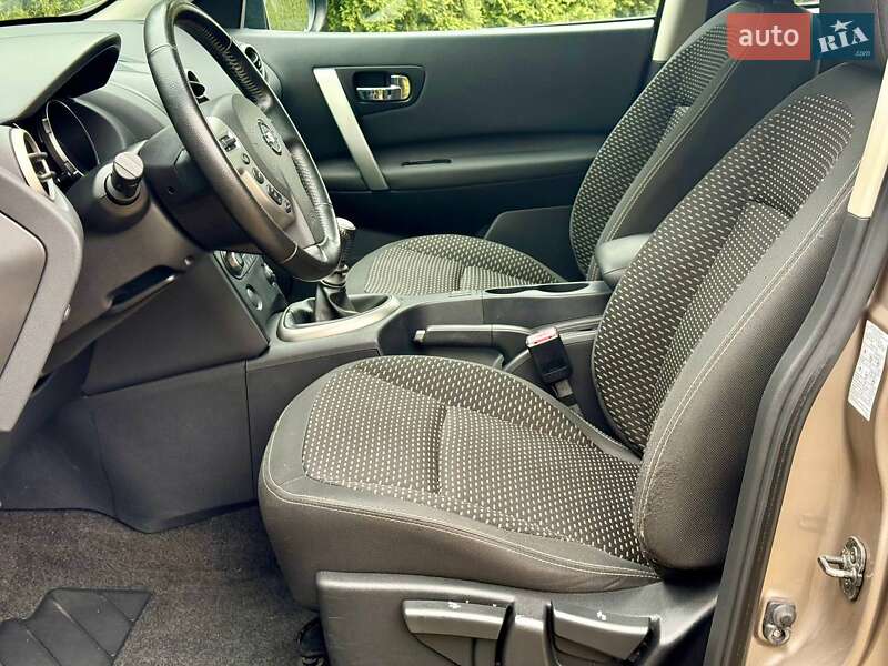 Внедорожник / Кроссовер Nissan Qashqai+2 2009 в Самборе