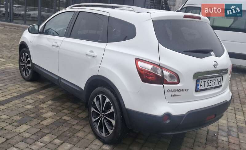 Внедорожник / Кроссовер Nissan Qashqai+2 2012 в Снятине