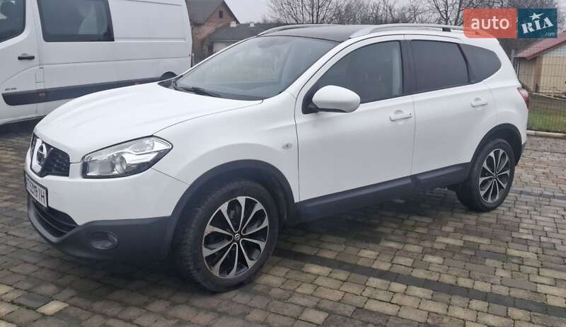 Внедорожник / Кроссовер Nissan Qashqai+2 2012 в Снятине