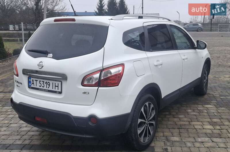 Внедорожник / Кроссовер Nissan Qashqai+2 2012 в Снятине