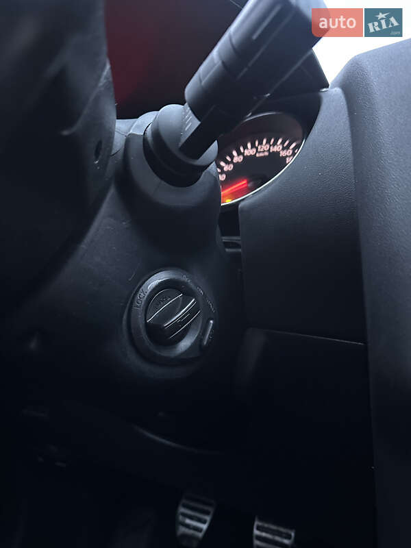 Внедорожник / Кроссовер Nissan Qashqai+2 2012 в Луцке фото 19 Внедорожник / Кроссовер Nissan Qashqai+2 2012 в Луцке