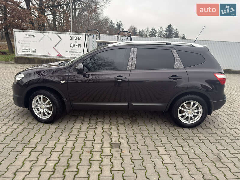 Позашляховик / Кросовер Nissan Qashqai+2 2012 в Чернівцях фото 17 Позашляховик / Кросовер Nissan Qashqai+2 2012 в Чернівцях