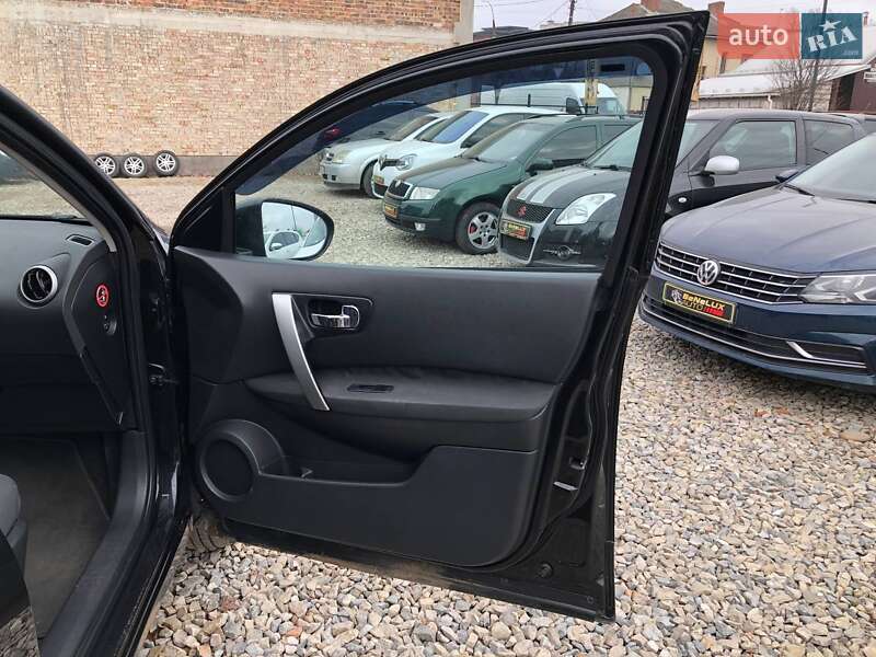 Внедорожник / Кроссовер Nissan Qashqai+2 2009 в Коломые