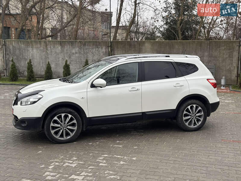 Позашляховик / Кросовер Nissan Qashqai+2 2013 в Костопілі