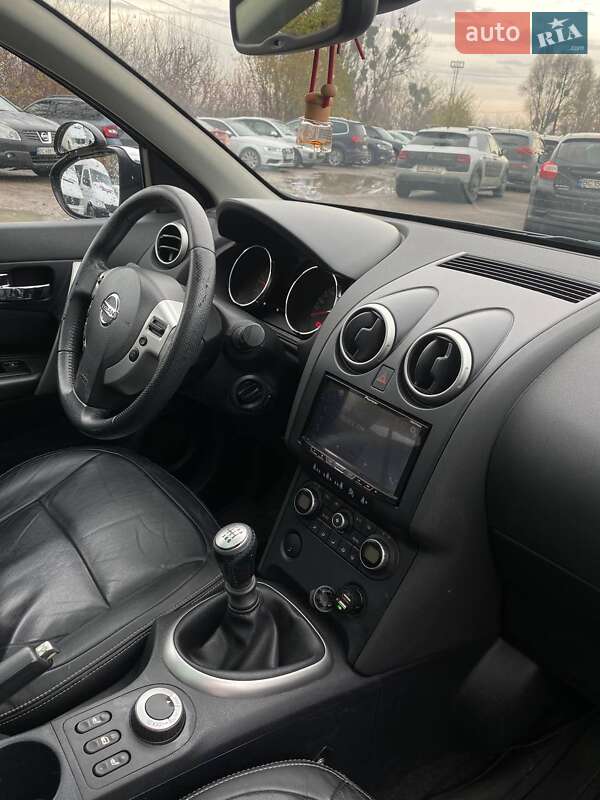 Внедорожник / Кроссовер Nissan Qashqai+2 2008 в Львове