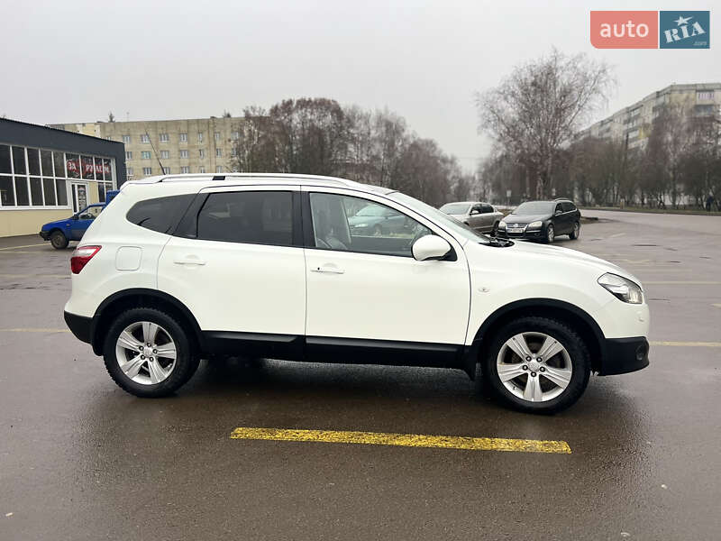 Внедорожник / Кроссовер Nissan Qashqai+2 2010 в Конотопе фото 4 Внедорожник / Кроссовер Nissan Qashqai+2 2010 в Конотопе