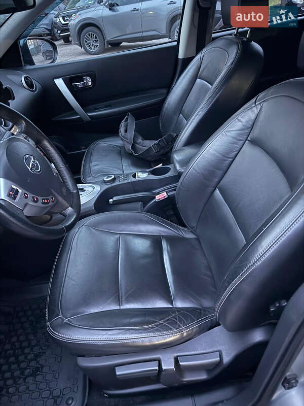 Позашляховик / Кросовер Nissan Qashqai+2 2008 в Києві фото 8 Позашляховик / Кросовер Nissan Qashqai+2 2008 в Києві