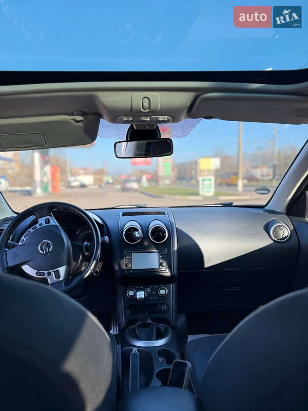 Внедорожник / Кроссовер Nissan Qashqai+2 2010 в Сумах