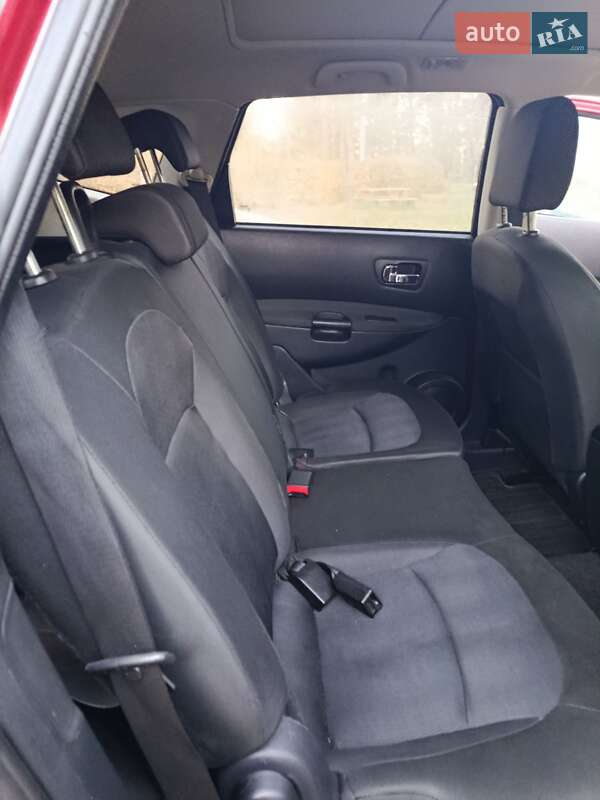 Внедорожник / Кроссовер Nissan Qashqai+2 2012 в Камне-Каширском