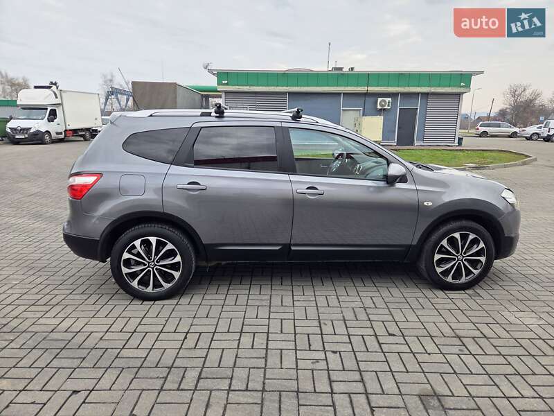 Внедорожник / Кроссовер Nissan Qashqai+2 2013 в Калуше