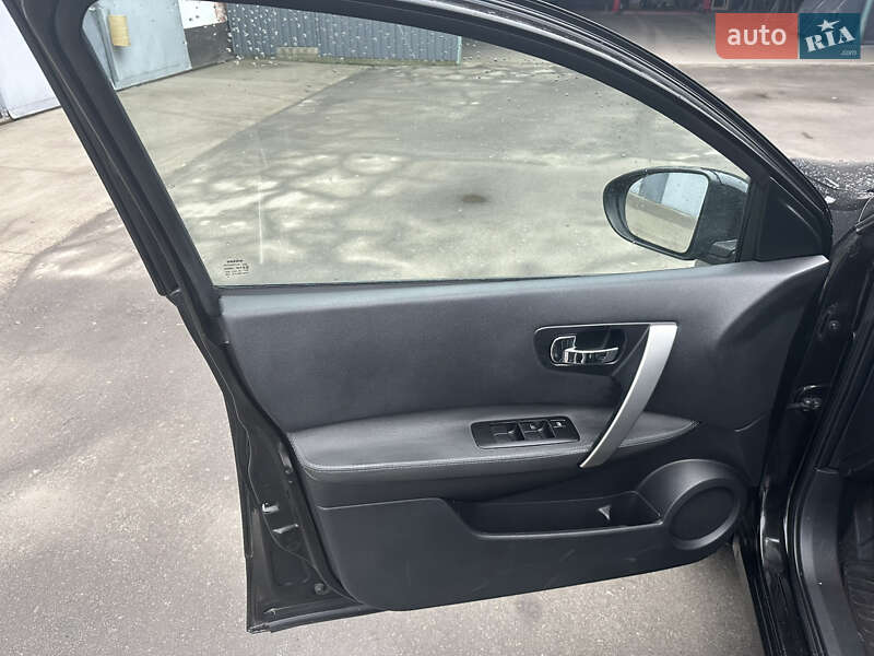 Внедорожник / Кроссовер Nissan Qashqai+2 2012 в Шепетовке