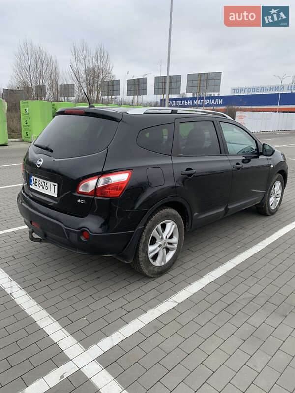 Внедорожник / Кроссовер Nissan Qashqai+2 2010 в Виннице
