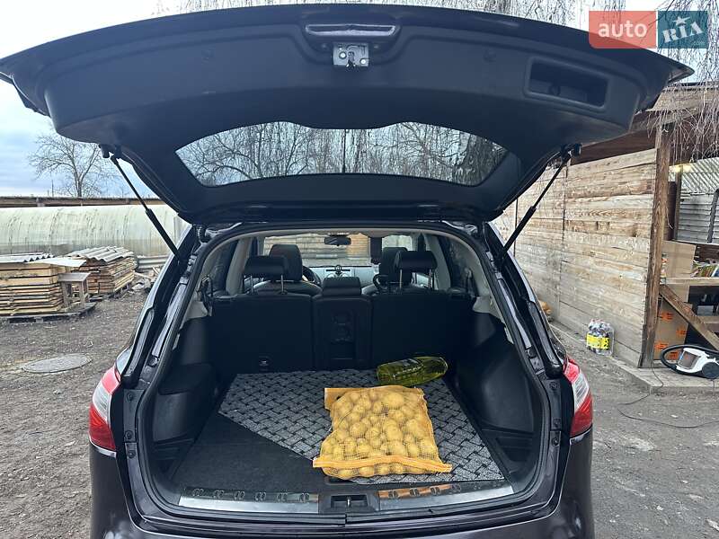 Внедорожник / Кроссовер Nissan Qashqai+2 2012 в Полтаве