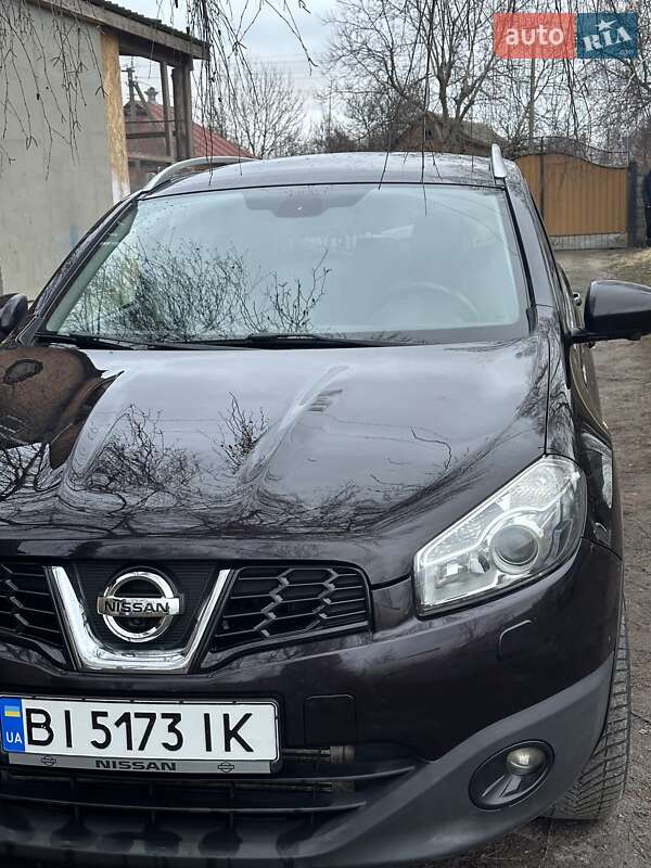 Внедорожник / Кроссовер Nissan Qashqai+2 2012 в Полтаве