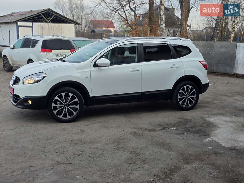 Внедорожник / Кроссовер Nissan Qashqai+2 2011 в Калуше