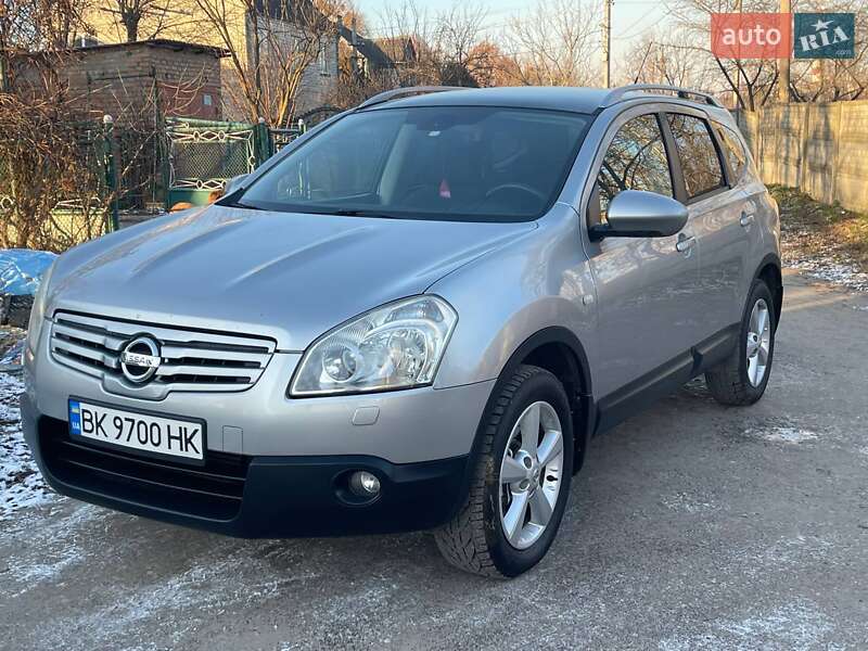 Nissan Qashqai+2 2008