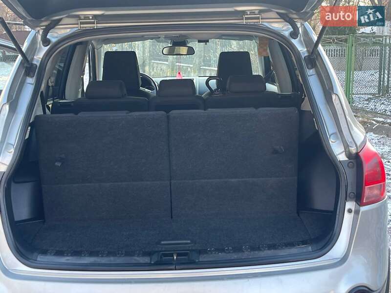 Внедорожник / Кроссовер Nissan Qashqai+2 2008 в Ровно фото 56 Внедорожник / Кроссовер Nissan Qashqai+2 2008 в Ровно