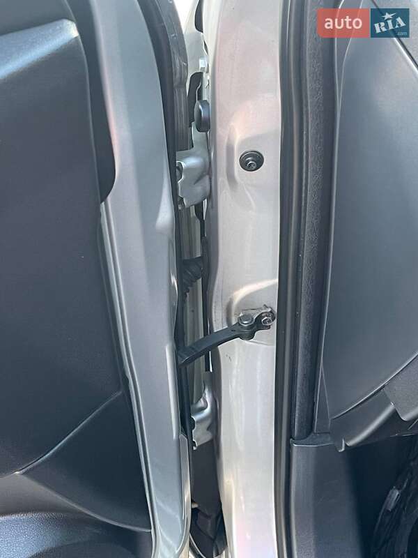 Внедорожник / Кроссовер Nissan Qashqai+2 2008 в Ровно фото 81 Внедорожник / Кроссовер Nissan Qashqai+2 2008 в Ровно