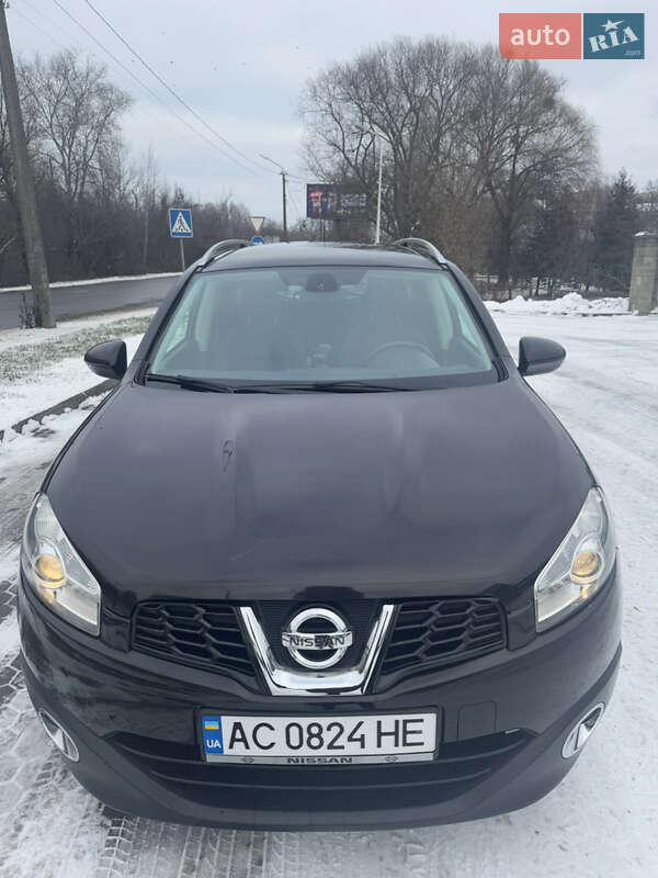 Позашляховик / Кросовер Nissan Qashqai+2 2011 в Луцьку