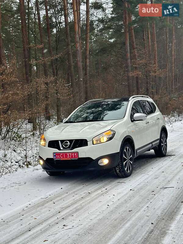 Внедорожник / Кроссовер Nissan Qashqai+2 2011 в Ивано-Франковске