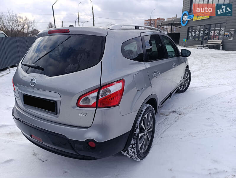 Внедорожник / Кроссовер Nissan Qashqai+2 2010 в Хмельницком