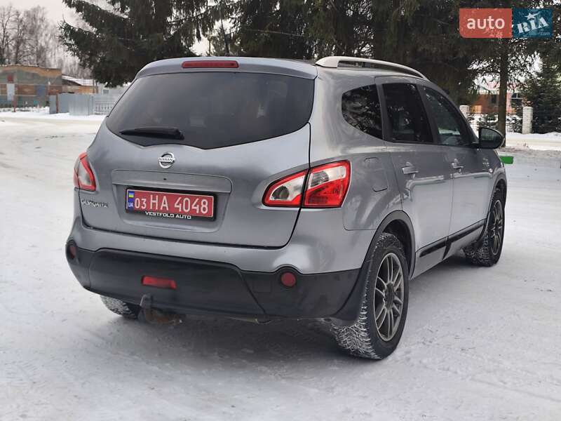 Внедорожник / Кроссовер Nissan Qashqai+2 2011 в Звягеле