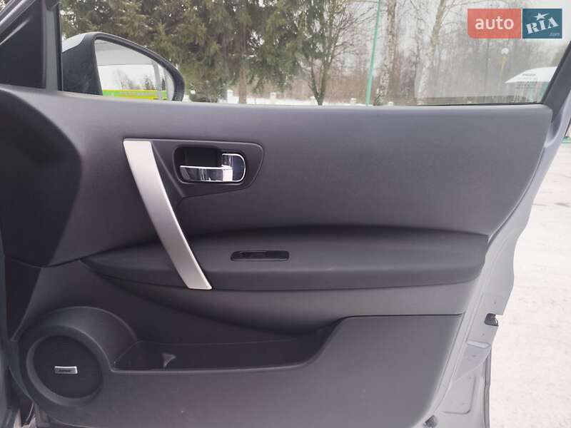 Внедорожник / Кроссовер Nissan Qashqai+2 2011 в Звягеле