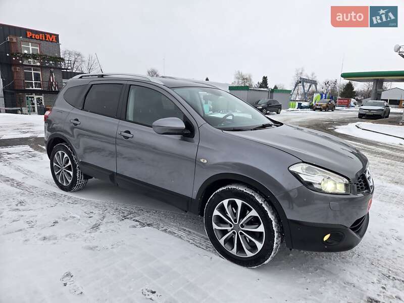 Позашляховик / Кросовер Nissan Qashqai+2 2012 в Калуші