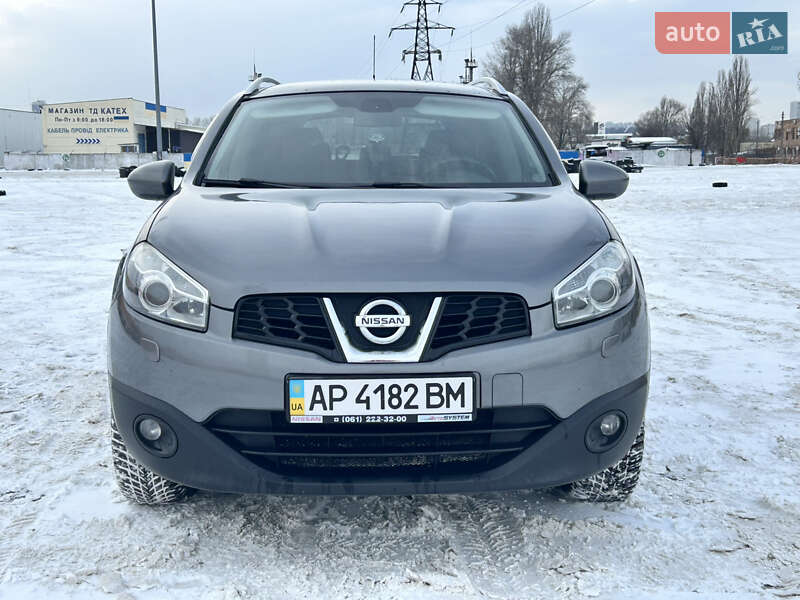 Nissan Qashqai+2 2012