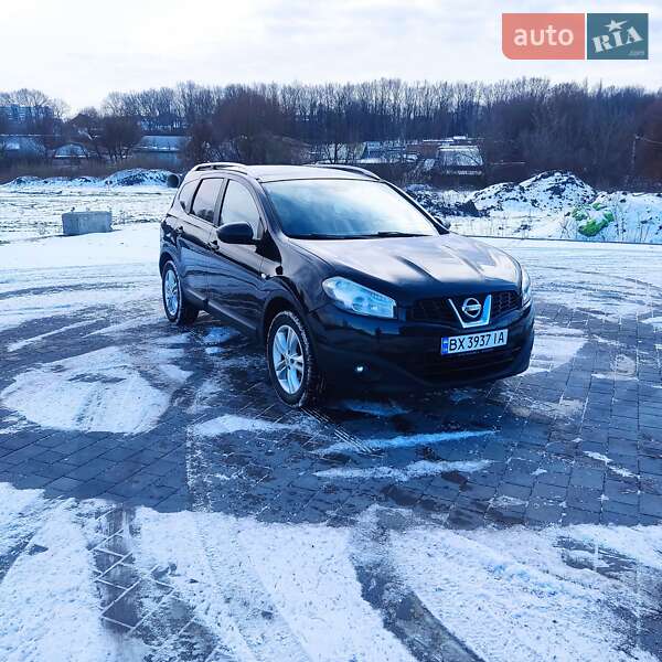 Внедорожник / Кроссовер Nissan Qashqai+2 2010 в Хмельницком фото 11 Внедорожник / Кроссовер Nissan Qashqai+2 2010 в Хмельницком