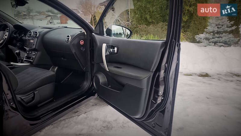 Внедорожник / Кроссовер Nissan Qashqai+2 2012 в Кременчуге фото 135 Внедорожник / Кроссовер Nissan Qashqai+2 2012 в Кременчуге