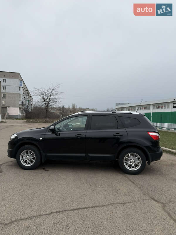 Позашляховик / Кросовер Nissan Qashqai+2 2012 в Вознесенську