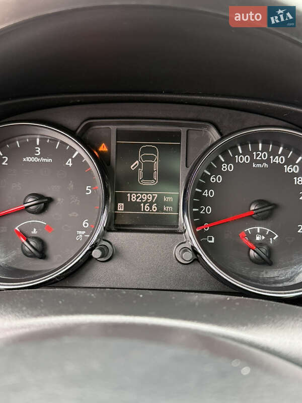 Позашляховик / Кросовер Nissan Qashqai+2 2012 в Вознесенську