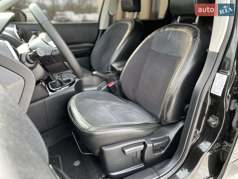 Внедорожник / Кроссовер Nissan Qashqai+2 2013 в Бердичеве фото 25 Внедорожник / Кроссовер Nissan Qashqai+2 2013 в Бердичеве