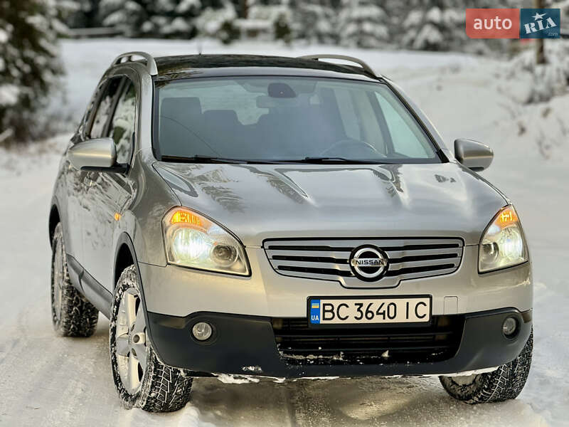 Позашляховик / Кросовер Nissan Qashqai+2 2009 в Міжгір'ї