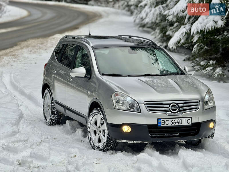Позашляховик / Кросовер Nissan Qashqai+2 2009 в Міжгір'ї