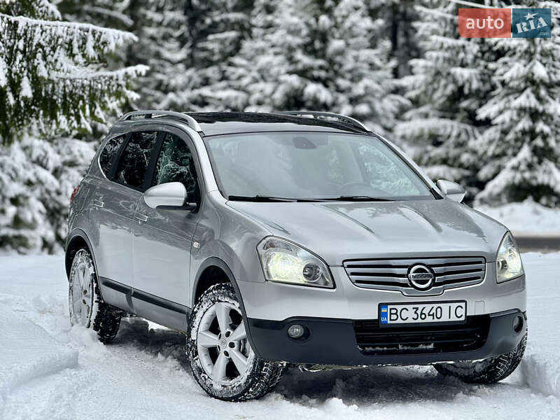 Позашляховик / Кросовер Nissan Qashqai+2 2009 в Міжгір'ї