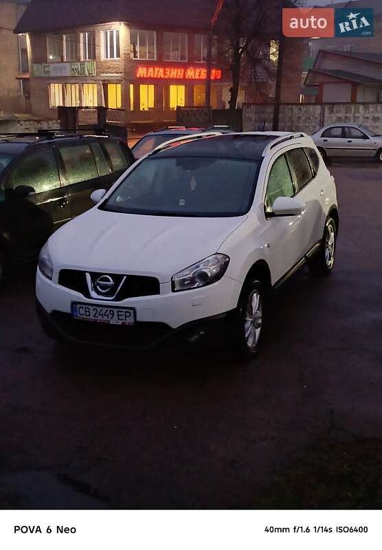 Nissan Qashqai+2 2010