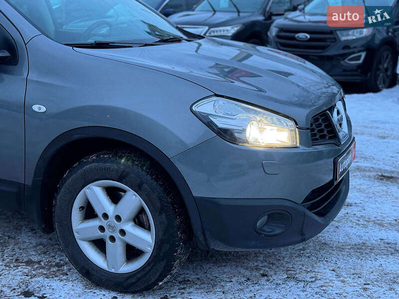 Внедорожник / Кроссовер Nissan Qashqai+2 2011 в Виннице фото 4 Внедорожник / Кроссовер Nissan Qashqai+2 2011 в Виннице