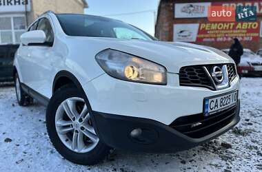Внедорожник / Кроссовер Nissan Qashqai+2 2011 в Смеле