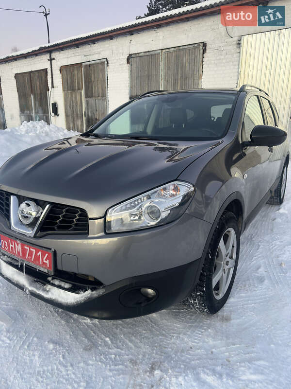 Nissan Qashqai+2 2013