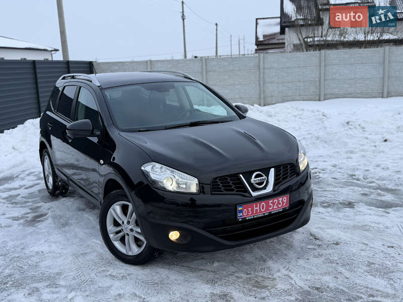 Nissan Qashqai+2 2012